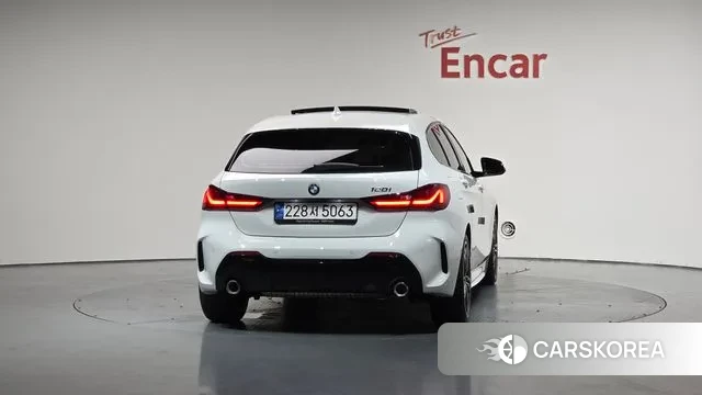 BMW 1 Series (F40) id 3053133 из Кореи 14