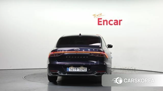 Hyundai The New Grandeur IG id 4324493 из Кореи 25