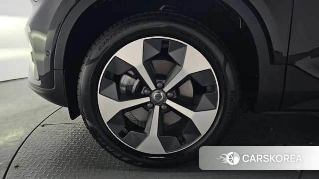 Volvo XC40 id 3909451 из Кореи 14