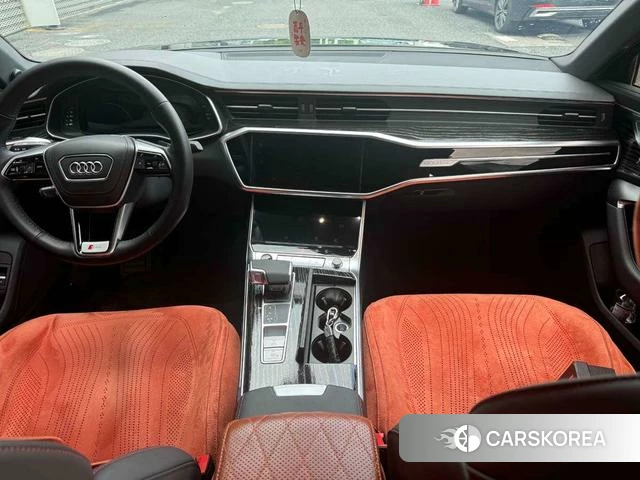 Audi A6L id 4353076 из Китая 10