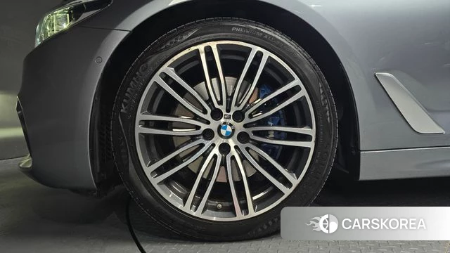 BMW 5 Series (G30) id 4447200 из Кореи 25