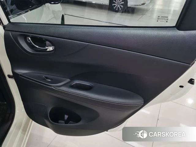 Nissan TIIDA id 4258760 из Китая 25