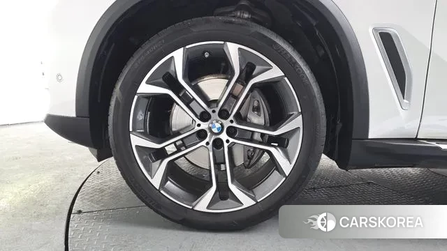 BMW X5 (G05) id 3716613 из Кореи 14