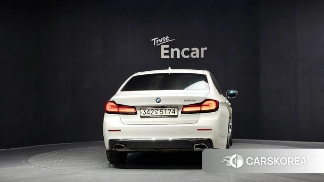BMW 5 Series (G30) id 4482275 из Кореи 28