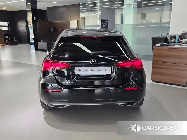 Mercedes-Benz A-Class W177 id 3359580 из Кореи 13