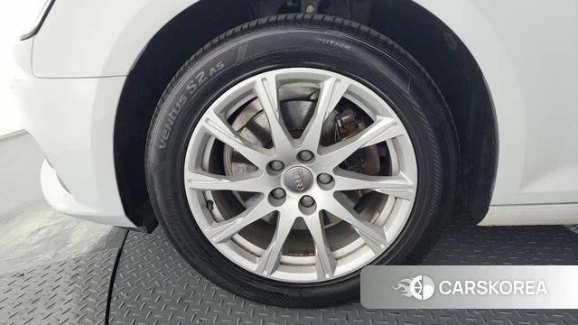 Audi A4 (B9) id 4232548 из Кореи 25