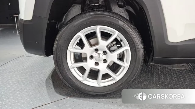 Jeep Renegade id 3238865 из Кореи 14