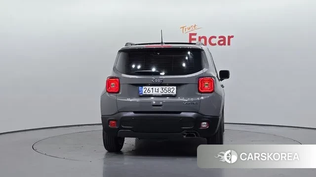 Jeep Renegade id 3411779 из Кореи 14