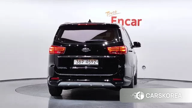 Kia The New Carnival id 3489607 из Кореи 14