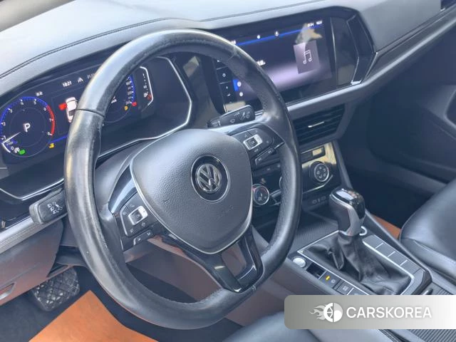 Volkswagen Sagitar id 4321346 из Китая 16
