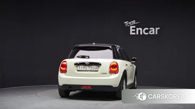 Mini Cooper id 3553000 из Кореи 14