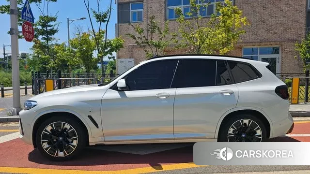 BMW iX3 id 3021350 из Кореи 10