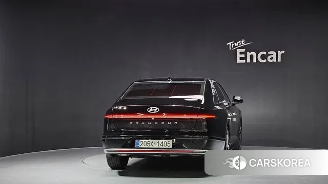 Hyundai Grandeur (GN7) id 3353475 из Кореи 14