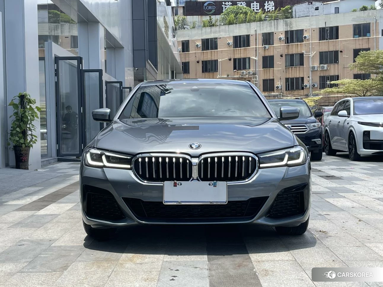 BMW 5 series (imported) id 4420464 из Китая 16