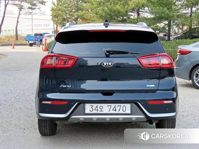 Kia Niro id 3834635 из Кореи 14