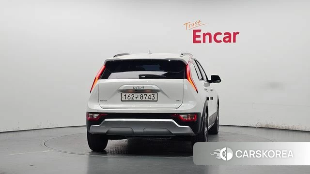 Kia Di Ol Nu Niro id 4893386 из Кореи 14