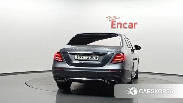 Mercedes-Benz E-Class W213 id 4459063 из Кореи 28