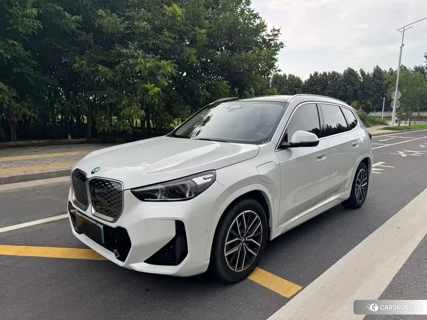 BMW iX1 2024 Белый из Китая, фото 4