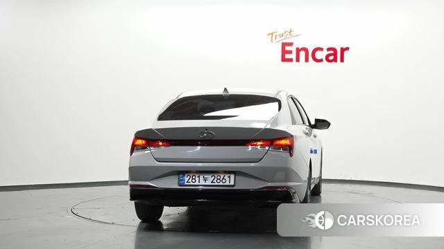 Hyundai Avante Hybrid (CN7) id 3904124 из Кореи 14