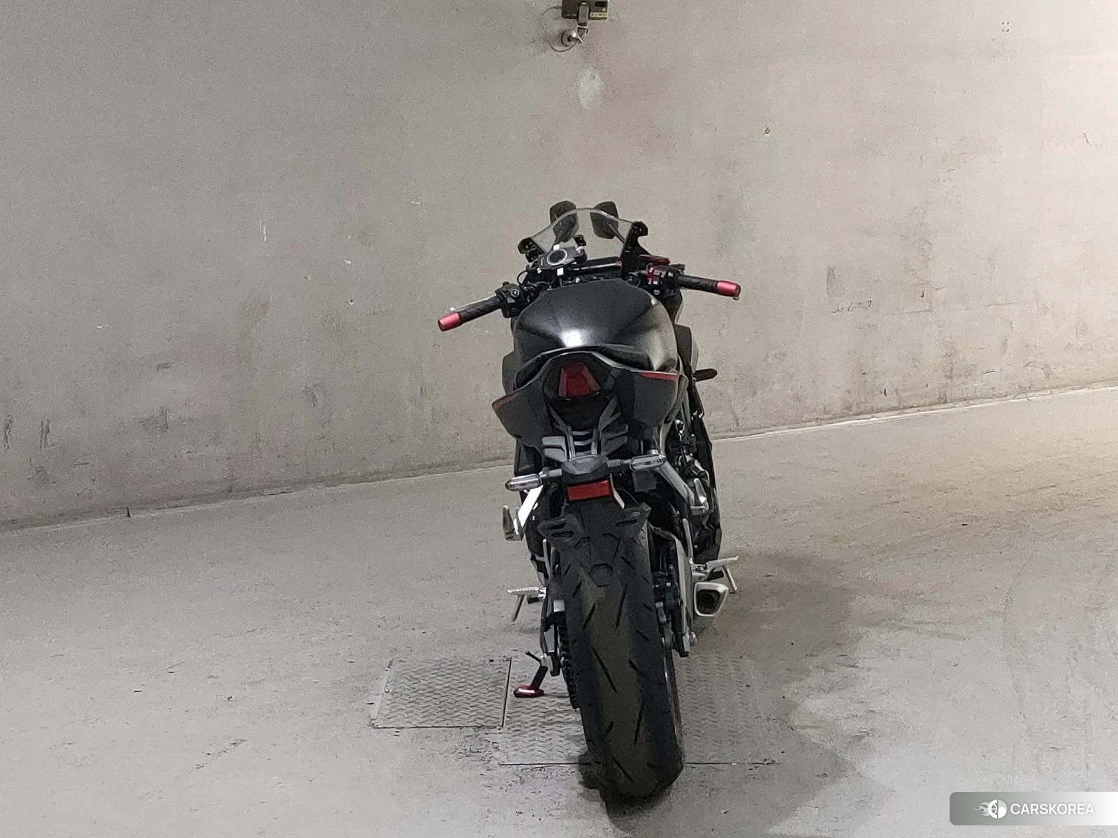 Проданный Honda CBR650R E-CLUTCH 2024 из Японии, фото 3