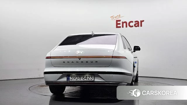 Hyundai Grandeur (GN7) id 4880493 из Кореи 31