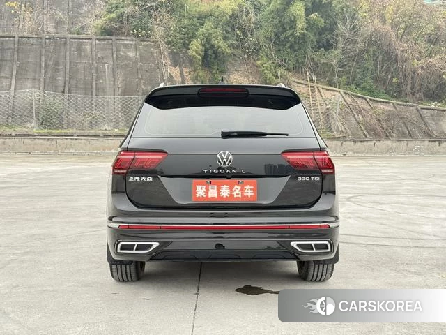 Volkswagen Tiguan L 2023 Черный из Китая, фото 4