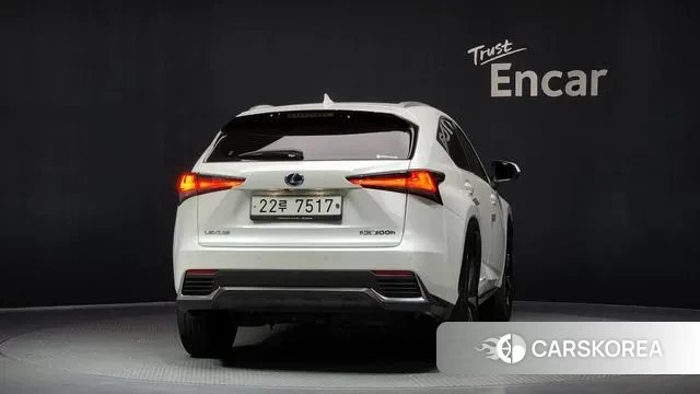 Lexus NX300h id 3470073 из Кореи 14