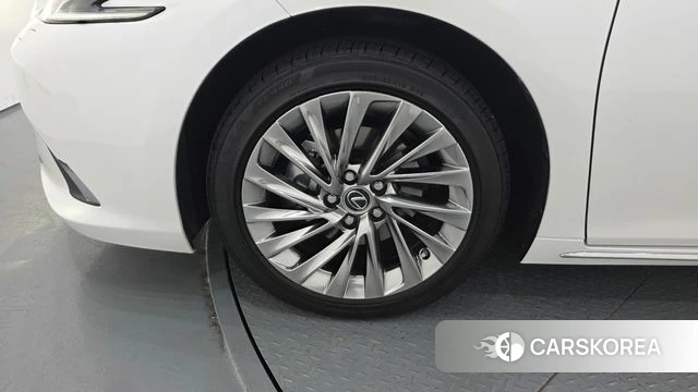 Lexus ES300h 7th generation id 4655419 из Кореи 24