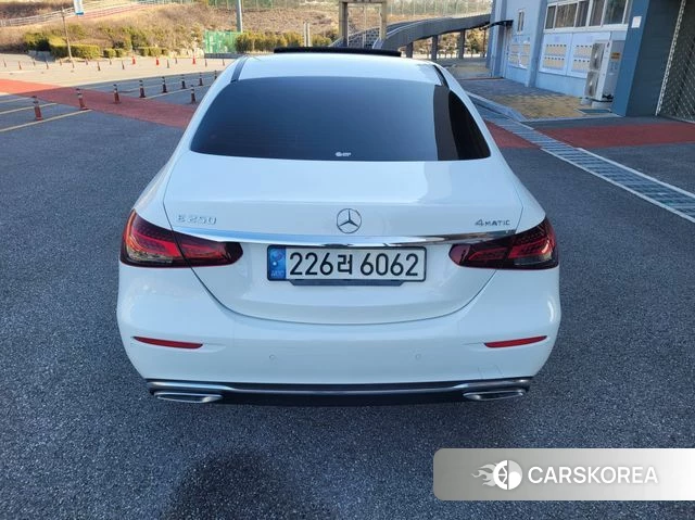 Mercedes-Benz E-Class W213 id 3826812 из Кореи 14