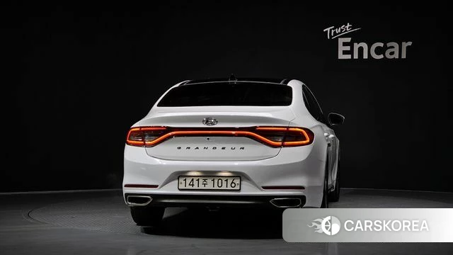 Hyundai Grandeur IG id 3867415 из Кореи 14