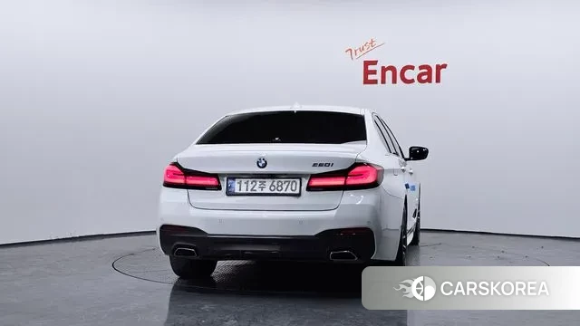 BMW 5 Series (G30) id 3504484 из Кореи 14