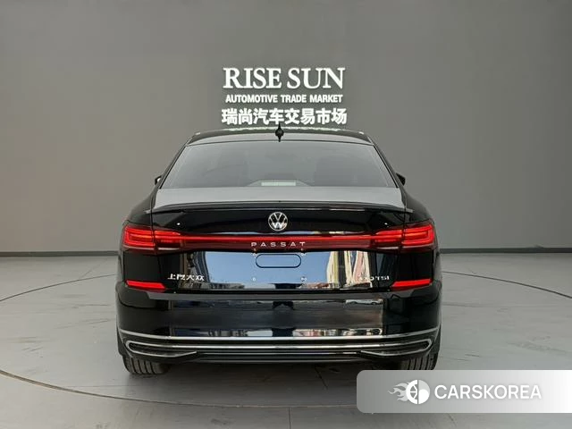 Volkswagen Passat id 4328842 из Китая 11