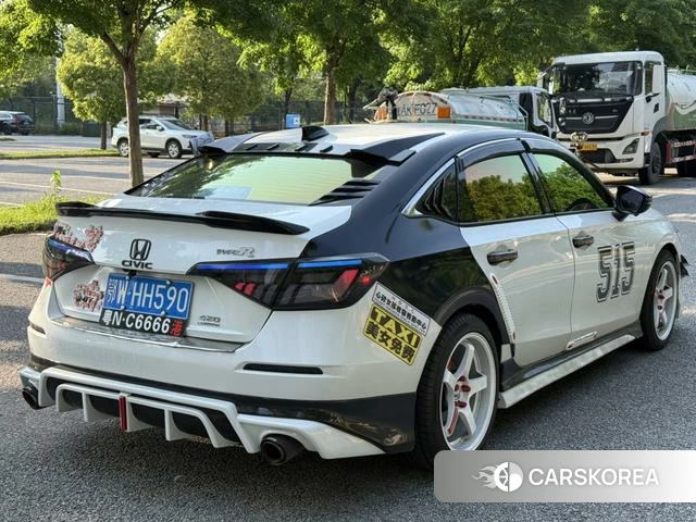 Honda Civic 2023 Белый из Китая, фото 4