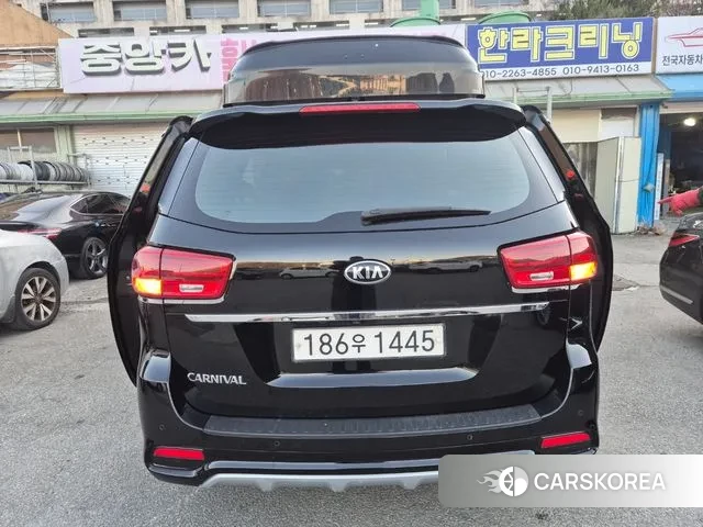 Kia The New Carnival 2019 Черный из Кореи, фото 4