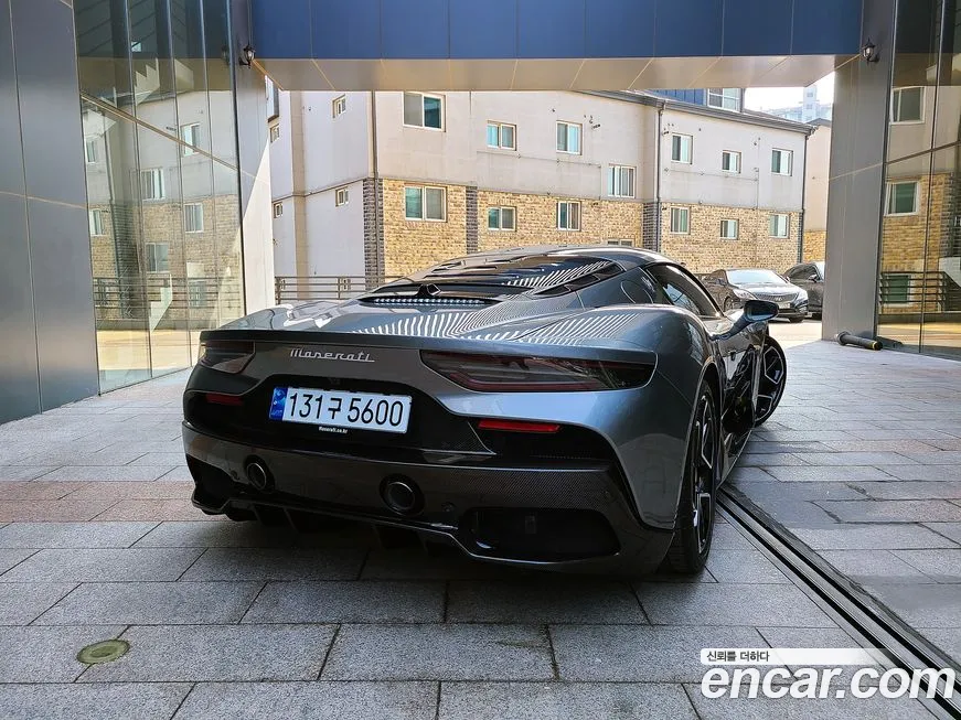 Maserati MC20 id 1011441 из Кореи 14