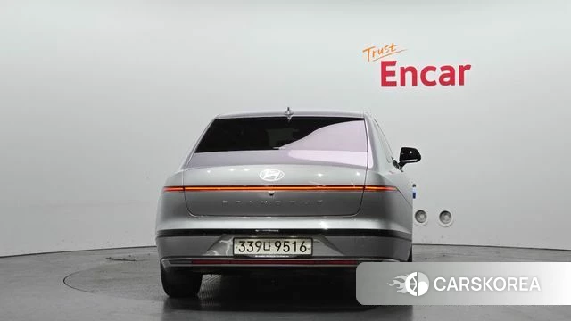 Hyundai Grandeur (GN7) id 3883379 из Кореи 14