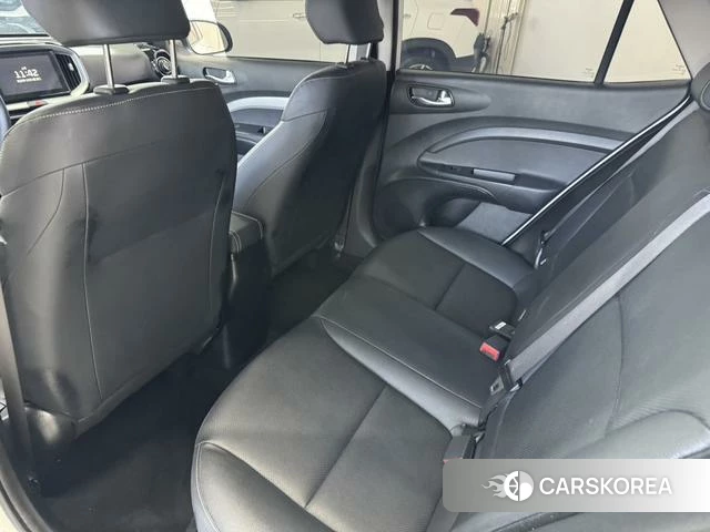 Kia Yi Ran id 4335896 из Китая 8