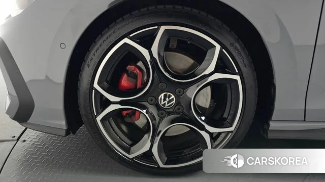 Volkswagen Golf 8th Generation id 4617271 из Кореи 34