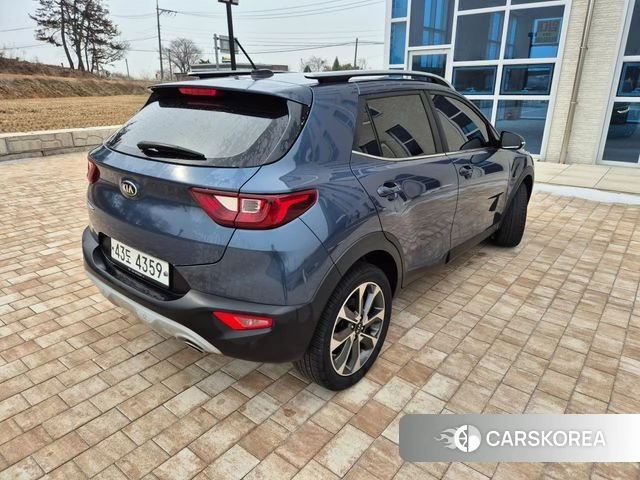 Kia Stonic id 3845966 из Кореи 14