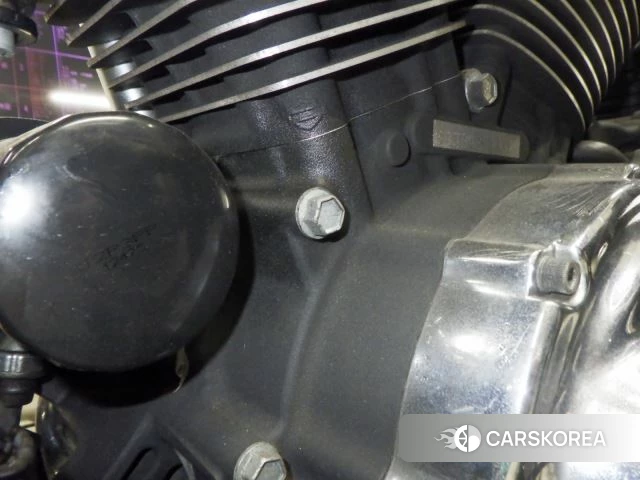 Engine photo