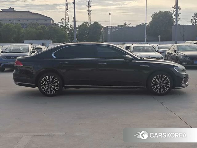 Volkswagen Huiang id 4336109 из Китая 7