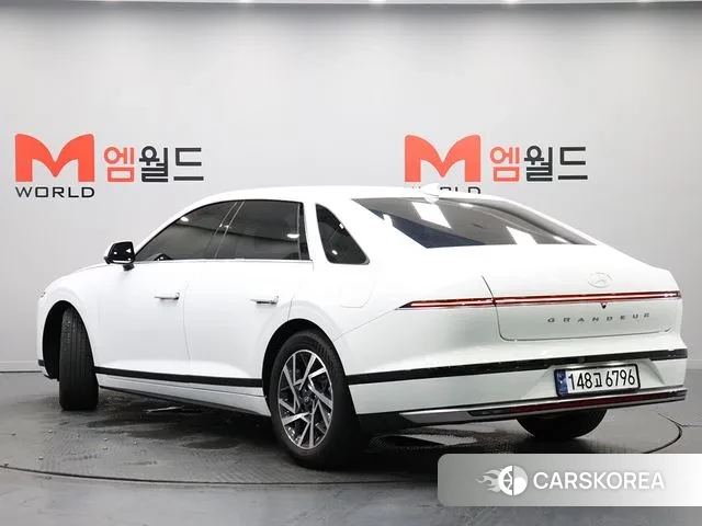 Hyundai Grandeur (GN7) id 2915361 из Кореи 14