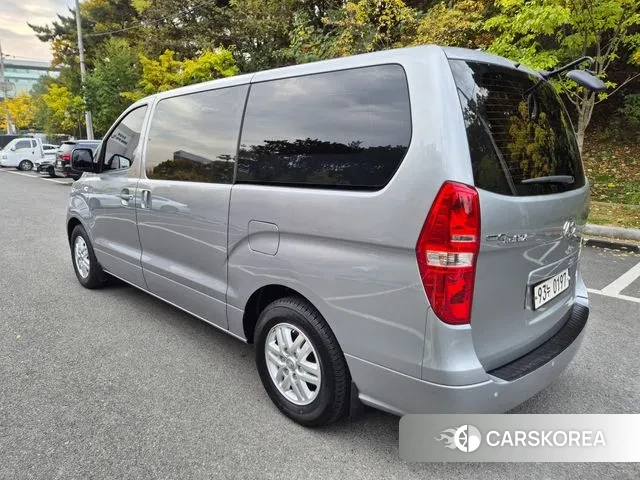 Hyundai The New Grand Starex id 2973433 из Кореи 12