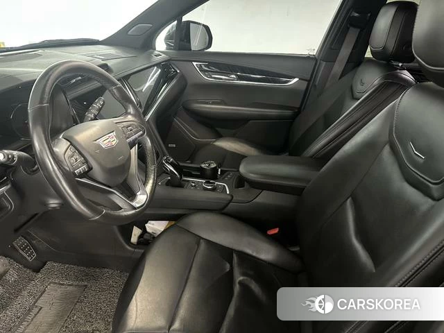 Cadillac XT6 2021 Черный из Китая, фото 4