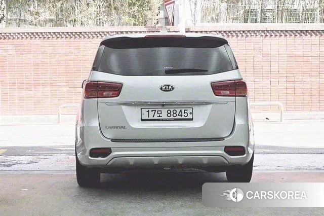 Kia The New Carnival id 2540402 из Кореи 14