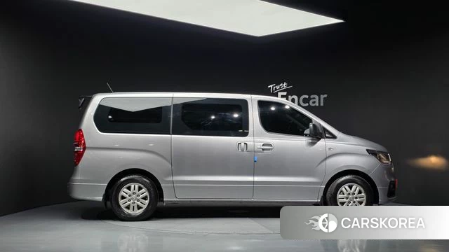 Hyundai The New Grand Starex id 4573536 из Кореи 26