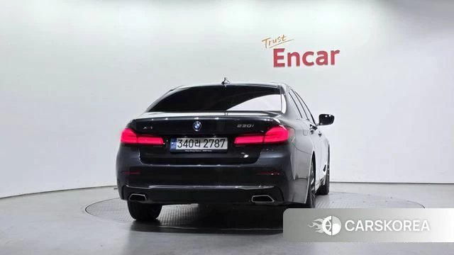 BMW 5 Series (G30) id 4303189 из Кореи 29