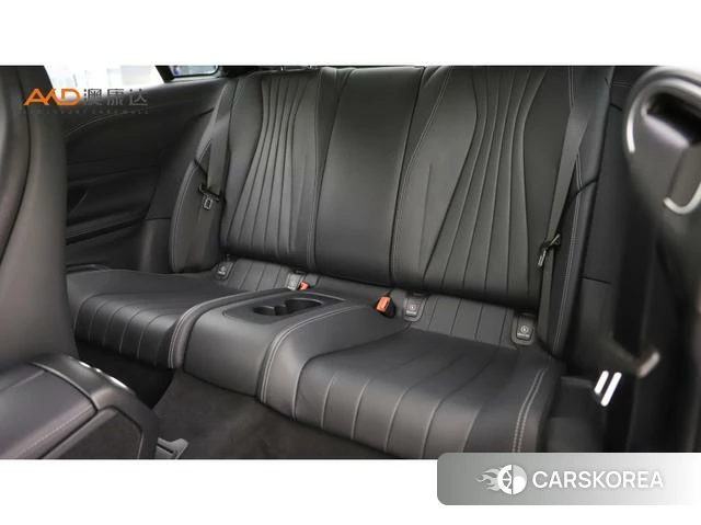 Mercedes-Benz E-class 2023 Белый из Китая, фото 4