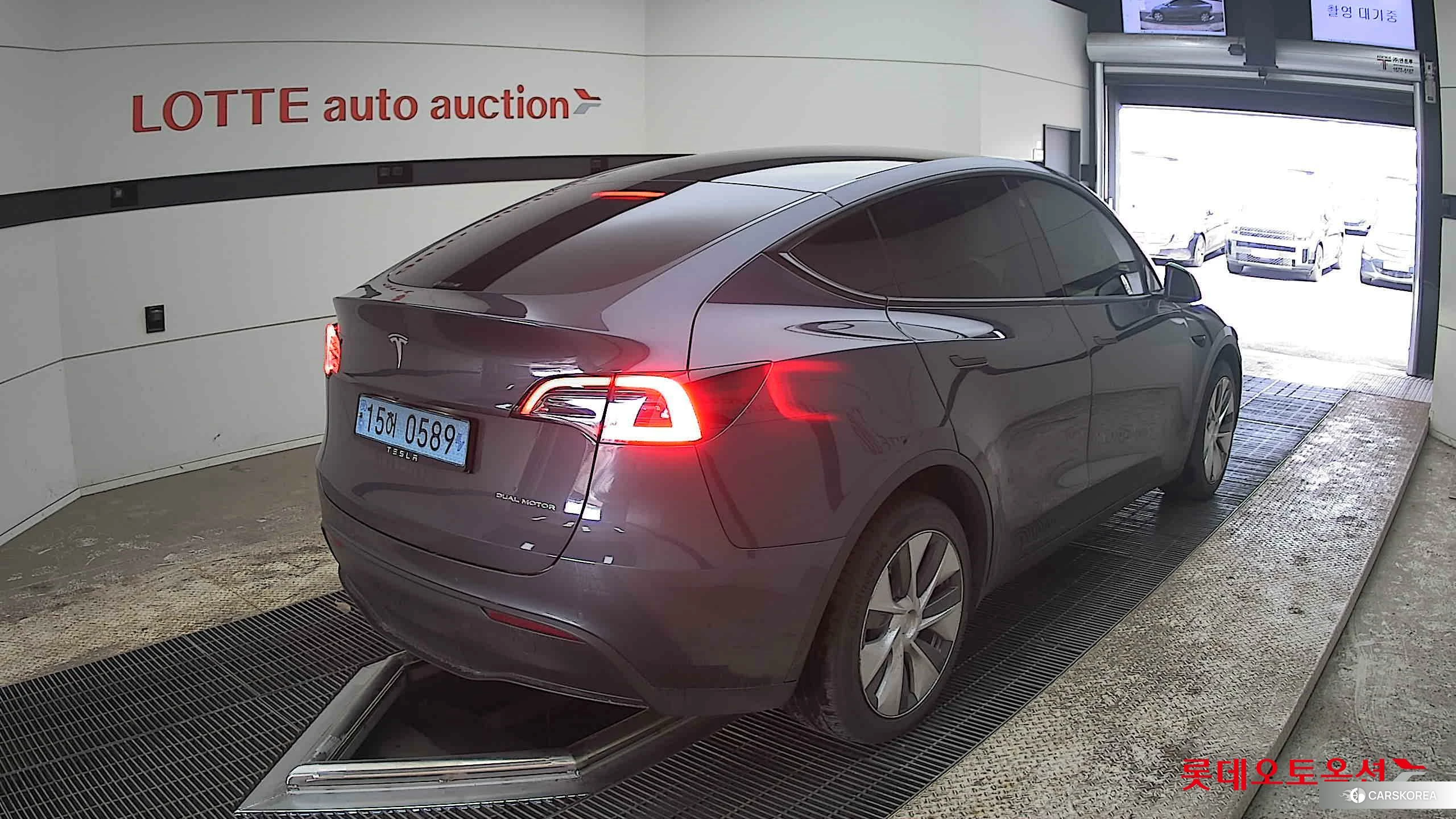 Tesla Model Y Long Range id 3888284 из Кореи 31