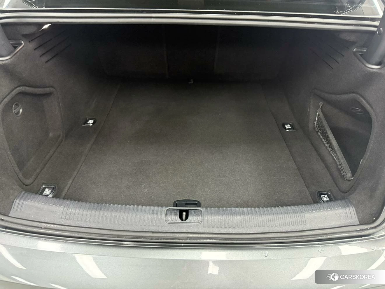 Audi A4L id 4461398 из Китая 12